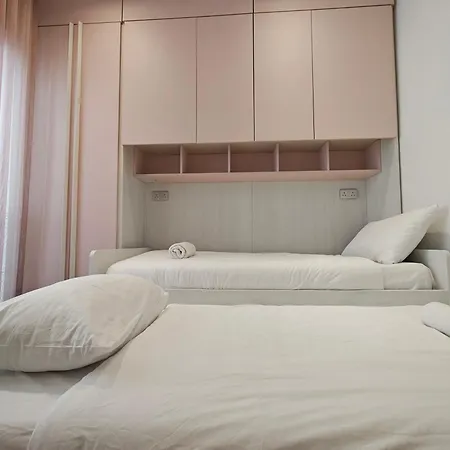 Blusky Apartment Safi