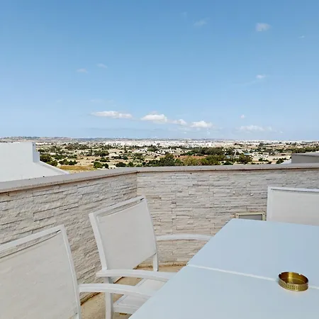 Blusky Apartment